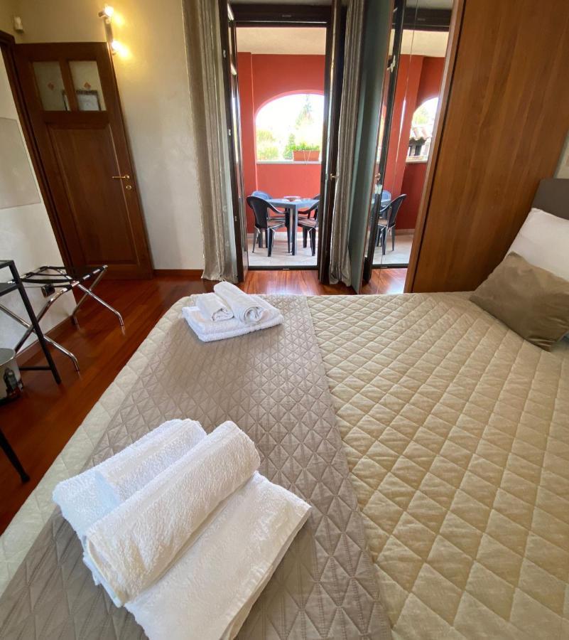Villa Laura B&B ฟอสซาโน ภายนอก รูปภาพ