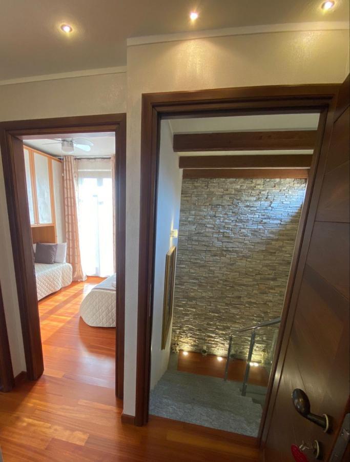 Villa Laura B&B ฟอสซาโน ภายนอก รูปภาพ
