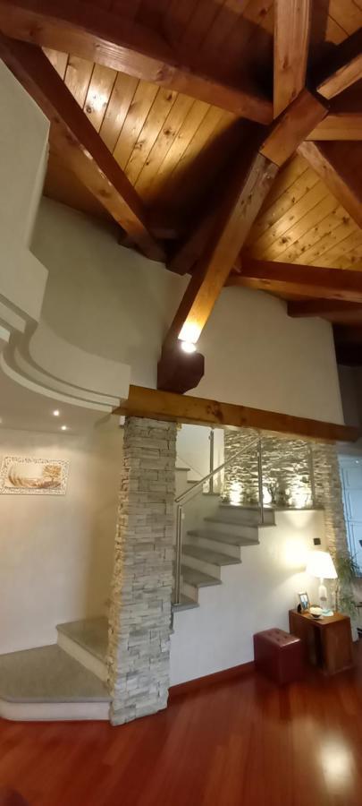 Villa Laura B&B ฟอสซาโน ภายนอก รูปภาพ