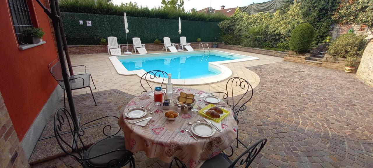 Villa Laura B&B ฟอสซาโน ภายนอก รูปภาพ