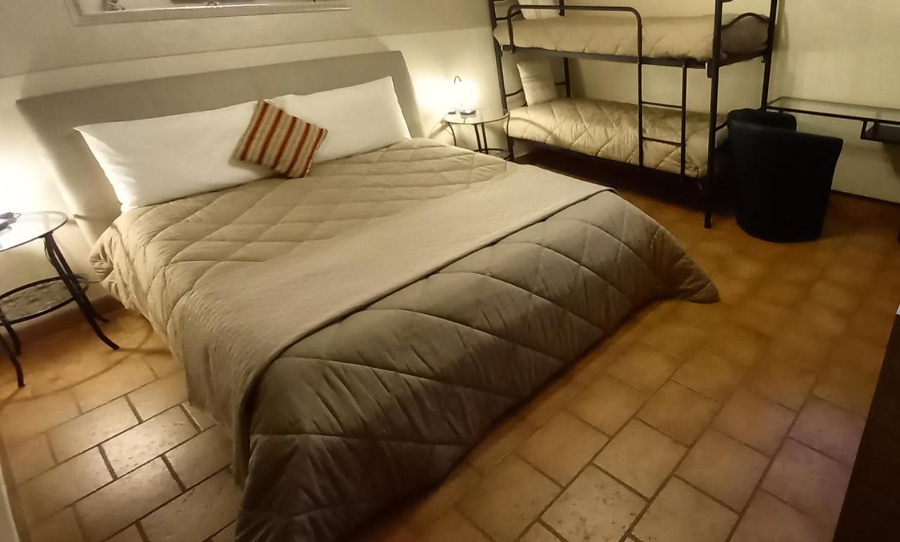Villa Laura B&B ฟอสซาโน ภายนอก รูปภาพ